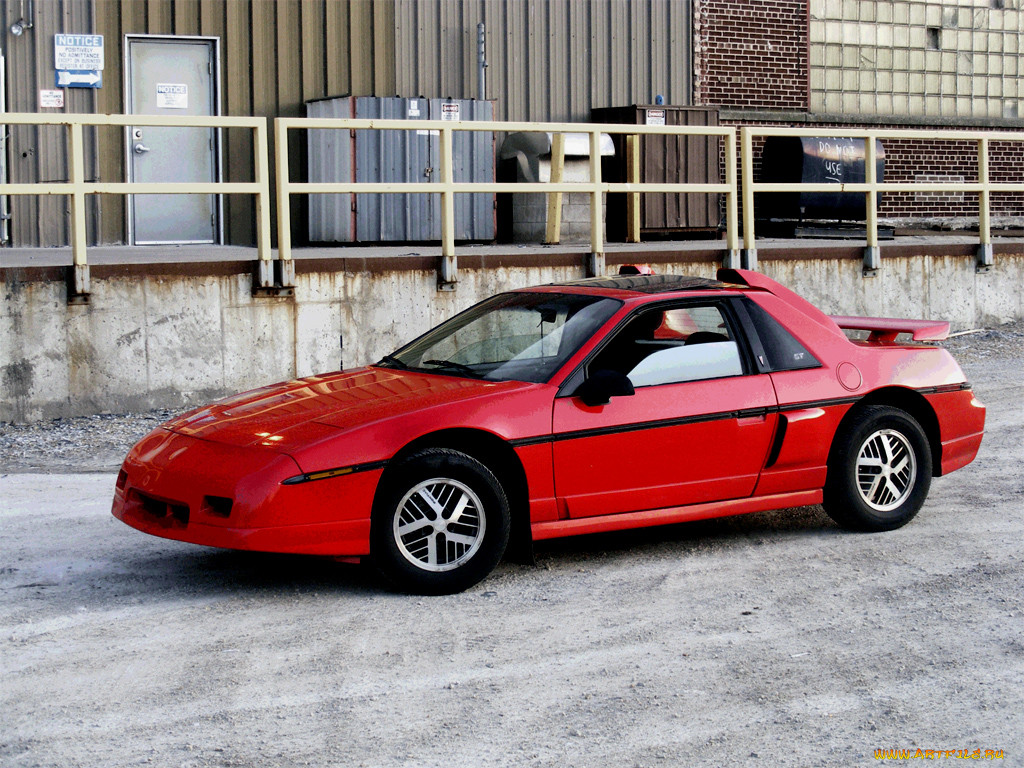 Fiero hope 100. Понтиак Фиеро. 1986 Pontiac Fiero gt. Pontiac Fiero gt. Pontiac Fiero gt 1985.